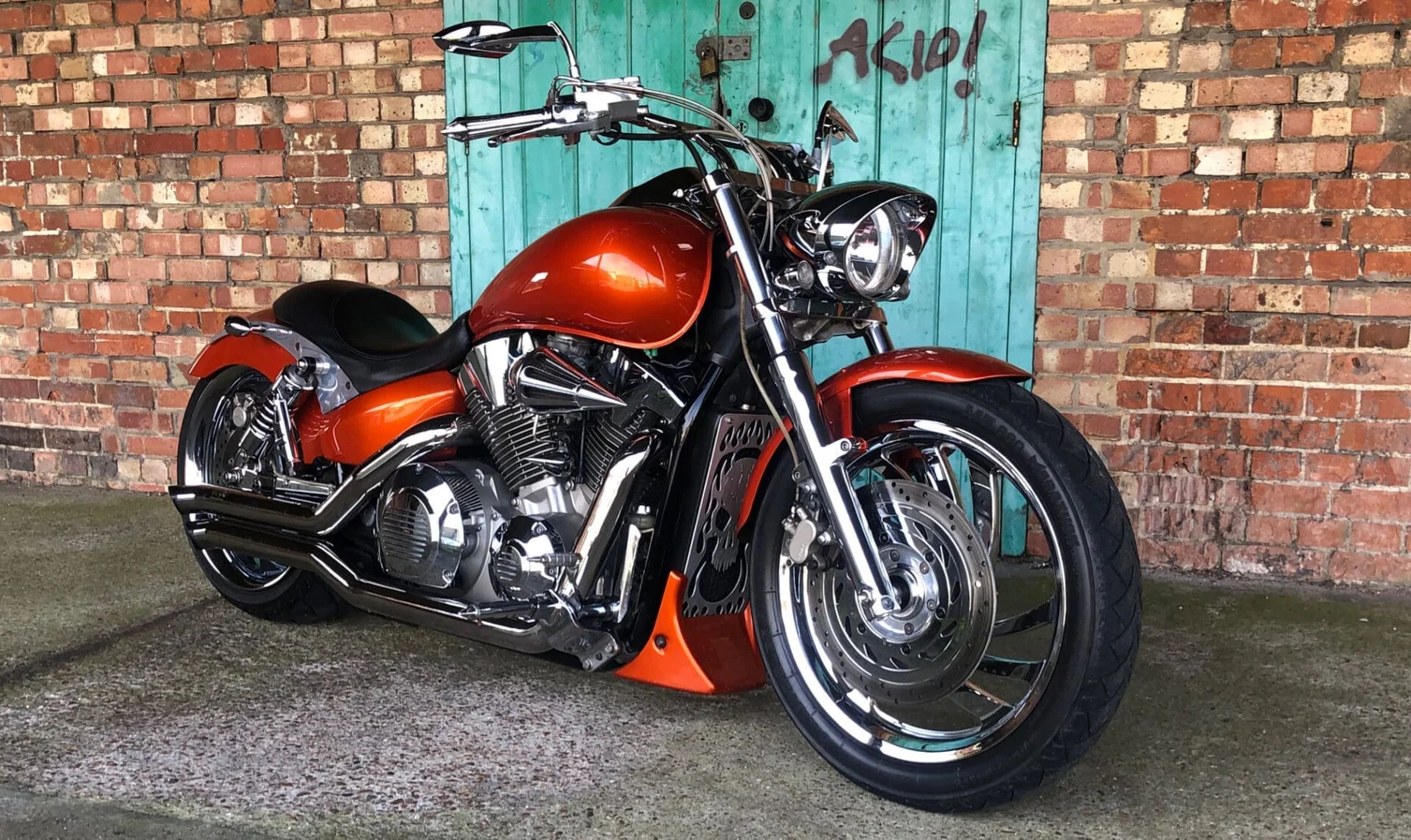 American Cruiser UK with a custom cruiser motorcycle